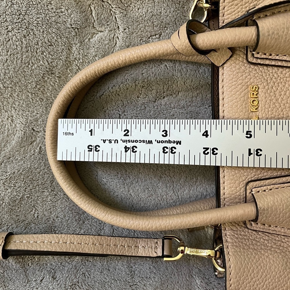 Michael Kors Mercer Beige Leather Handbag Small Satchel Crossbody Minimalist - Picture 13 of 13